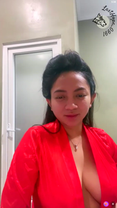 Toket Tante Dinda